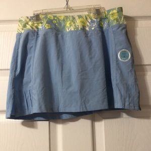 NWT Brooks Running Skirt size medium